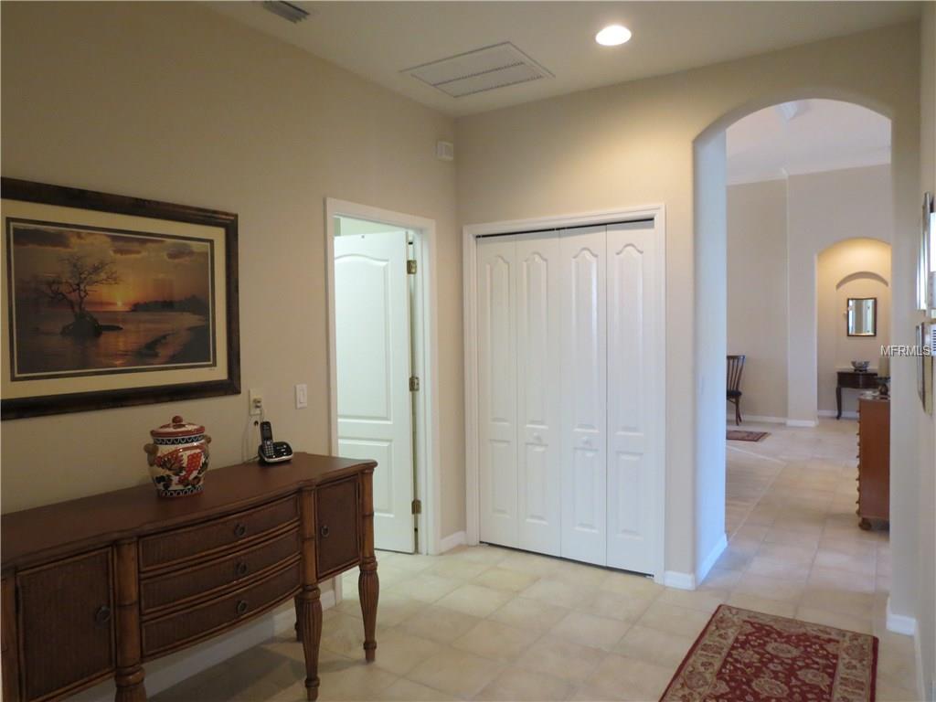 6180 PALOMINO CIRCLE, UNIVERSITY PARK, Florida 34201, 4 Bedrooms Bedrooms, 15 Rooms Rooms,3 BathroomsBathrooms,Residential,For sale,PALOMINO,A4207445