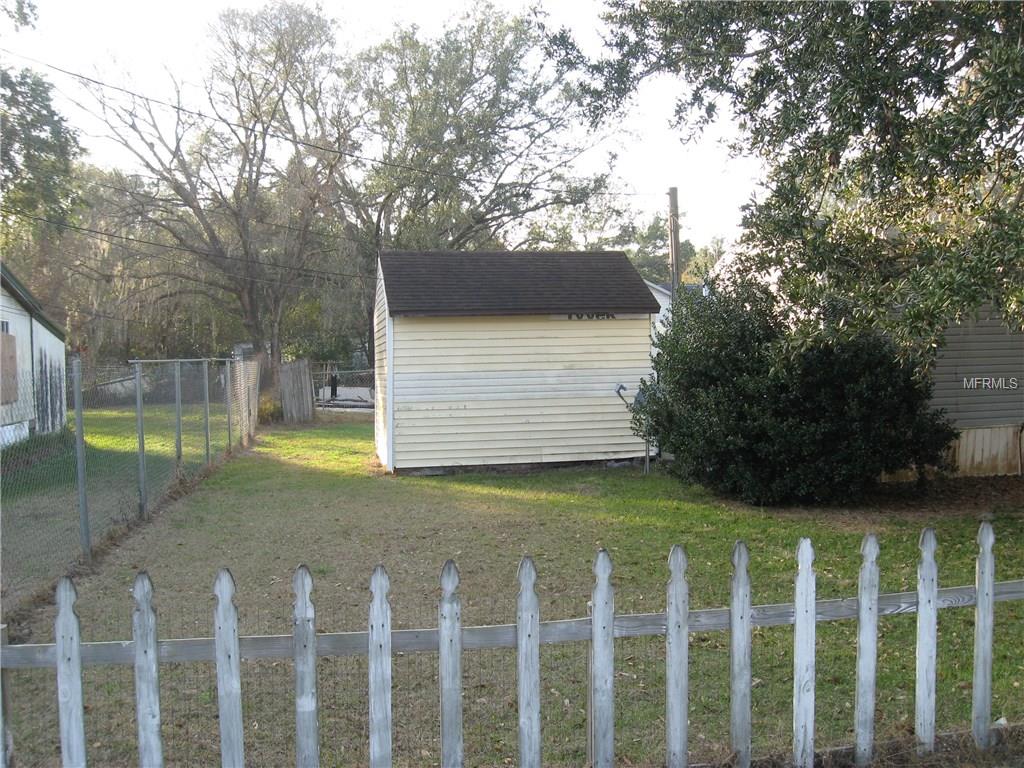 325 PINE AVENUE, POLK CITY, Florida 33868, 2 Bedrooms Bedrooms, 4 Rooms Rooms,1 BathroomBathrooms,Residential,For sale,PINE,P4718842