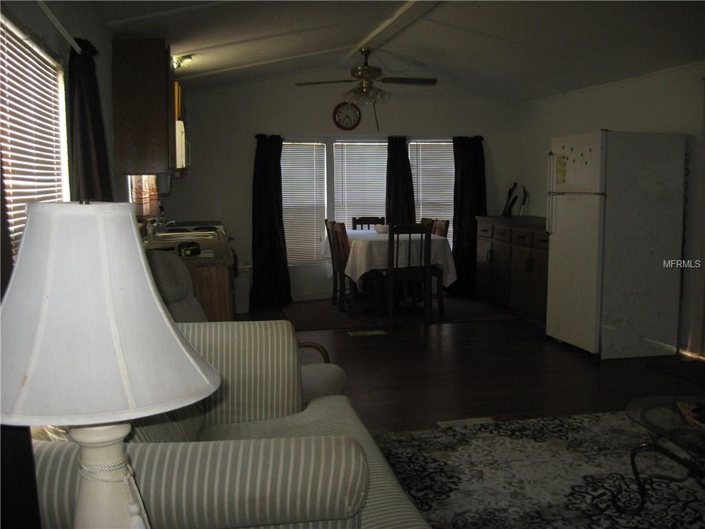 325 PINE AVENUE, POLK CITY, Florida 33868, 2 Bedrooms Bedrooms, 4 Rooms Rooms,1 BathroomBathrooms,Residential,For sale,PINE,P4718842