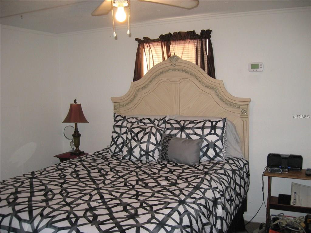 325 PINE AVENUE, POLK CITY, Florida 33868, 2 Bedrooms Bedrooms, 4 Rooms Rooms,1 BathroomBathrooms,Residential,For sale,PINE,P4718842