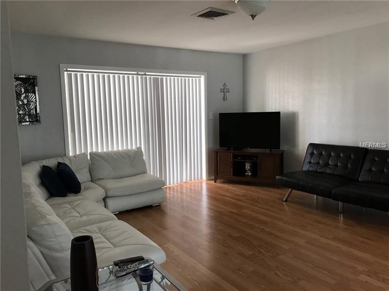 2738 WHITE SANDS DRIVE, SARASOTA, Florida 34231, 2 Bedrooms Bedrooms, 6 Rooms Rooms,2 BathroomsBathrooms,Residential,For sale,WHITE SANDS,A4209254