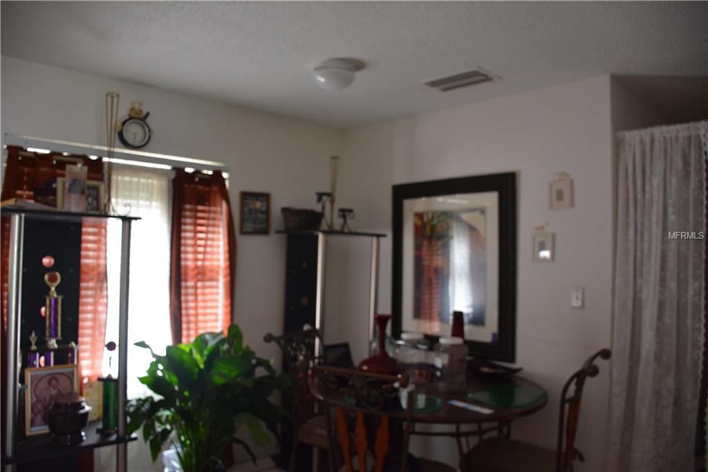 4692 BARLEY STREET, ORLANDO, Florida 32811, 4 Bedrooms Bedrooms, 8 Rooms Rooms,2 BathroomsBathrooms,Residential,For sale,BARLEY,O5561654