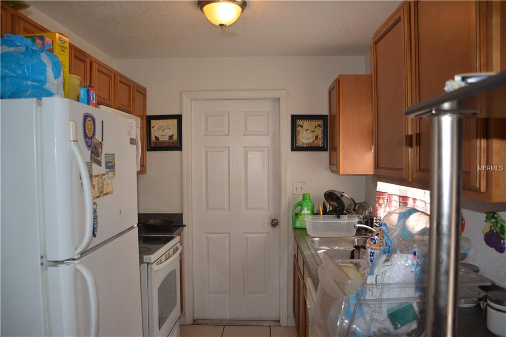 4692 BARLEY STREET, ORLANDO, Florida 32811, 4 Bedrooms Bedrooms, 8 Rooms Rooms,2 BathroomsBathrooms,Residential,For sale,BARLEY,O5561654