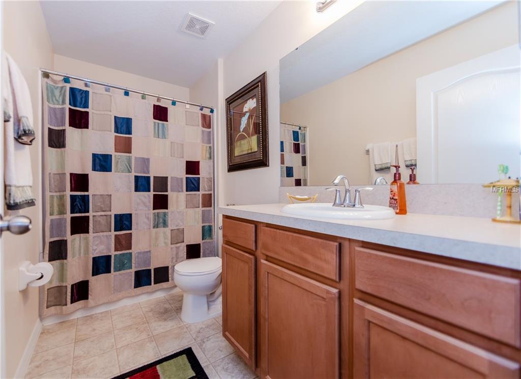 1327 PRIORY CIRCLE, WINTER GARDEN, Florida 34787, 3 Bedrooms Bedrooms, 5 Rooms Rooms,2 BathroomsBathrooms,Residential,For sale,PRIORY,O5561745