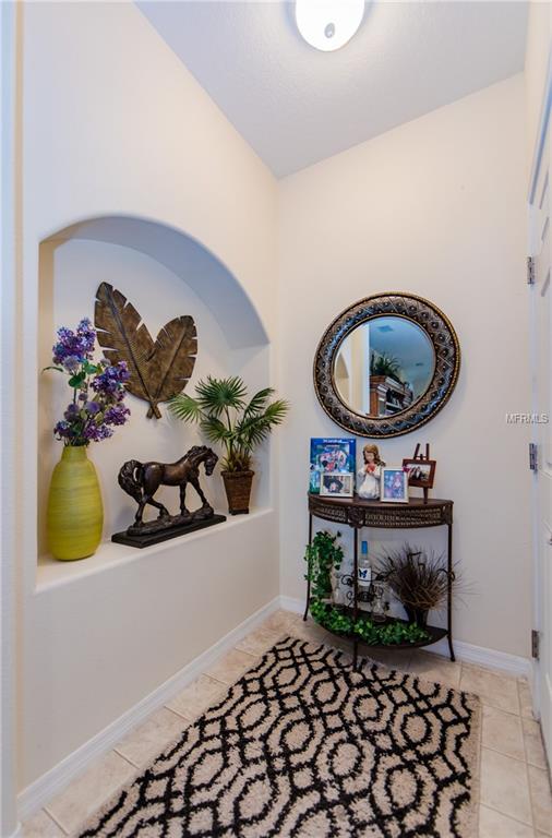 1327 PRIORY CIRCLE, WINTER GARDEN, Florida 34787, 3 Bedrooms Bedrooms, 5 Rooms Rooms,2 BathroomsBathrooms,Residential,For sale,PRIORY,O5561745