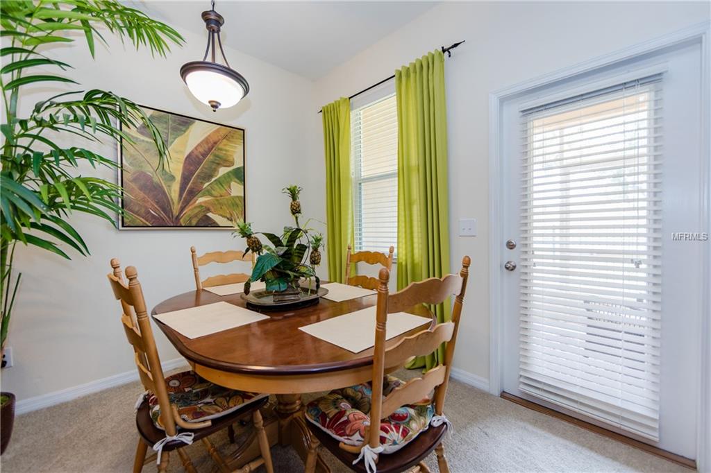 1327 PRIORY CIRCLE, WINTER GARDEN, Florida 34787, 3 Bedrooms Bedrooms, 5 Rooms Rooms,2 BathroomsBathrooms,Residential,For sale,PRIORY,O5561745