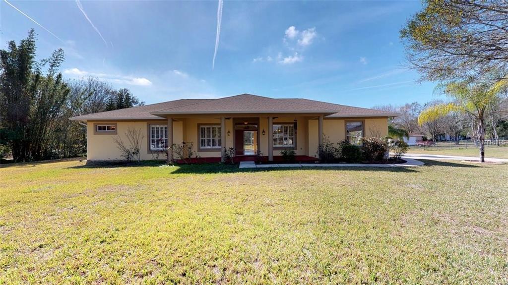 7237 CASTLE DRIVE, SARASOTA, Florida 34240, 3 Bedrooms Bedrooms, 7 Rooms Rooms,2 BathroomsBathrooms,Residential,For sale,CASTLE,A4210128