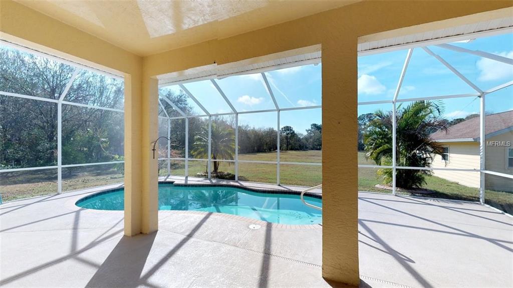 7237 CASTLE DRIVE, SARASOTA, Florida 34240, 3 Bedrooms Bedrooms, 7 Rooms Rooms,2 BathroomsBathrooms,Residential,For sale,CASTLE,A4210128
