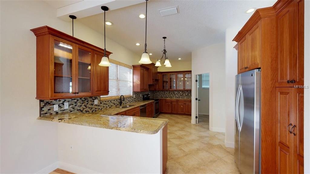 7237 CASTLE DRIVE, SARASOTA, Florida 34240, 3 Bedrooms Bedrooms, 7 Rooms Rooms,2 BathroomsBathrooms,Residential,For sale,CASTLE,A4210128