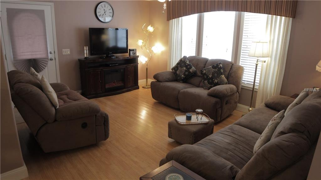 5404 BETMAR DRIVE, ZEPHYRHILLS, Florida 33542, 2 Bedrooms Bedrooms, 7 Rooms Rooms,2 BathroomsBathrooms,Residential,For sale,BETMAR,E2204844