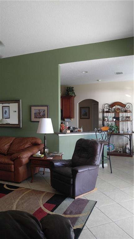 3624 BAYSHORE CIRCLE, TAVARES, Florida 32778, 3 Bedrooms Bedrooms, 8 Rooms Rooms,2 BathroomsBathrooms,Residential,For sale,BAYSHORE,G4849273