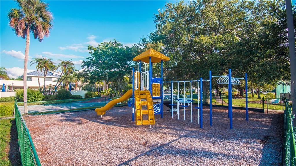 533 BAHIA BEACH BOULEVARD, RUSKIN, Florida 33570, 3 Bedrooms Bedrooms, 6 Rooms Rooms,2 BathroomsBathrooms,Residential,For sale,BAHIA BEACH,A4202503