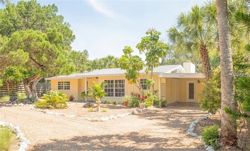 5205 WINDING WAY, SARASOTA, Florida 34242, 3 Bedrooms Bedrooms, 3 Rooms Rooms,2 BathroomsBathrooms,Residential,For sale,WINDING,A4205634