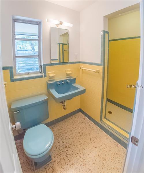 5205 WINDING WAY, SARASOTA, Florida 34242, 3 Bedrooms Bedrooms, 3 Rooms Rooms,2 BathroomsBathrooms,Residential,For sale,WINDING,A4205634