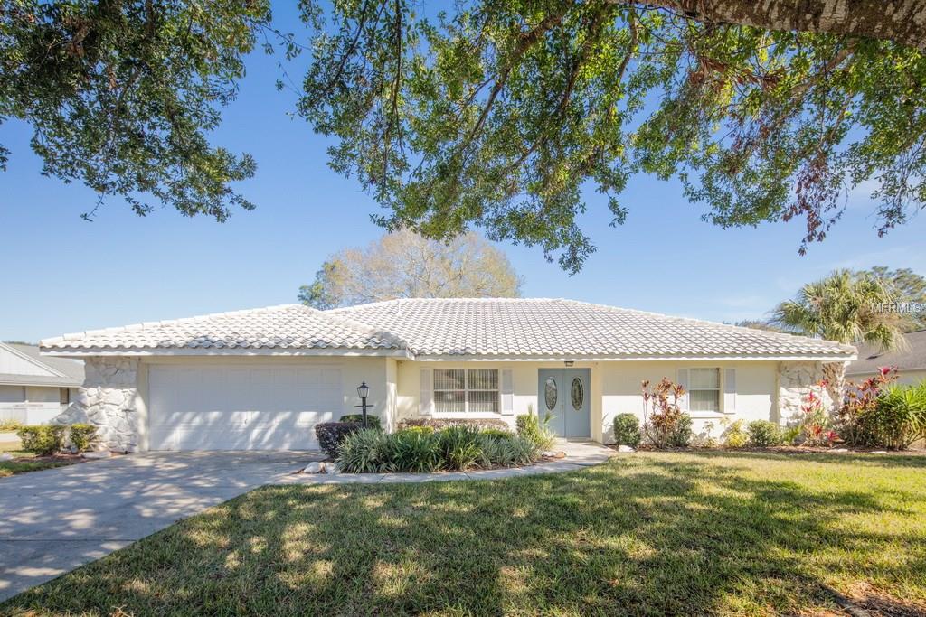 2951 PLANTATION ROAD, WINTER HAVEN, Florida 33884, 3 Bedrooms Bedrooms, 9 Rooms Rooms,2 BathroomsBathrooms,Residential,For sale,PLANTATION,P4718717