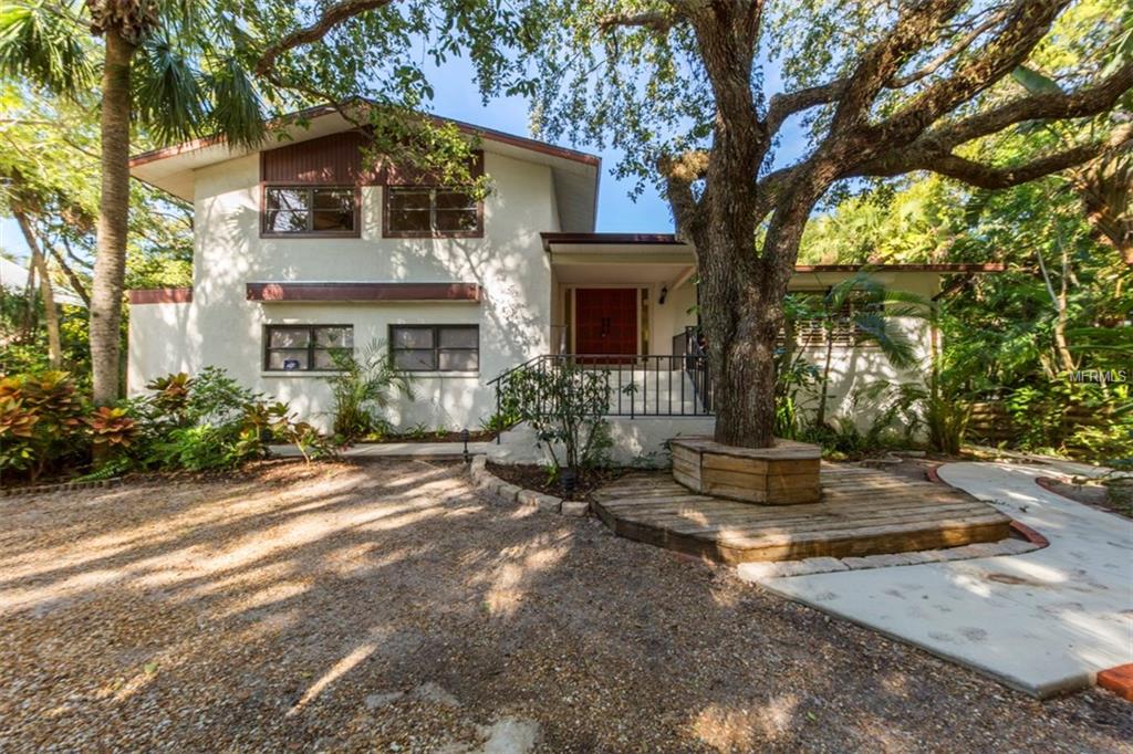 1237 SEA PLUME WAY, SARASOTA, Florida 34242, 4 Bedrooms Bedrooms, 9 Rooms Rooms,3 BathroomsBathrooms,Residential,For sale,SEA PLUME,A4207945