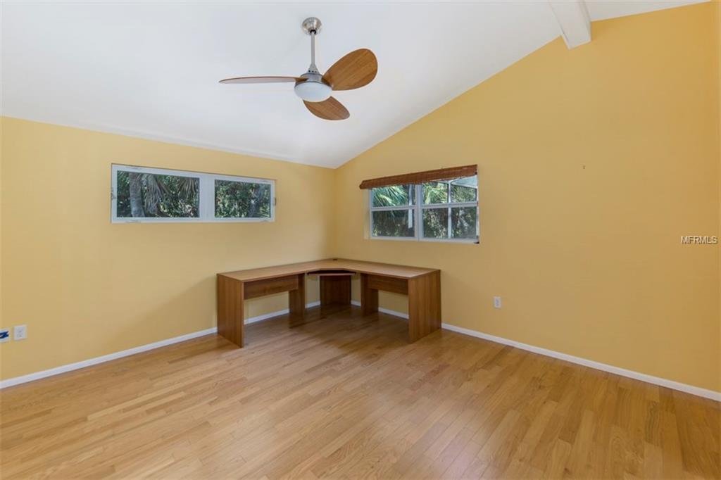 1237 SEA PLUME WAY, SARASOTA, Florida 34242, 4 Bedrooms Bedrooms, 9 Rooms Rooms,3 BathroomsBathrooms,Residential,For sale,SEA PLUME,A4207945