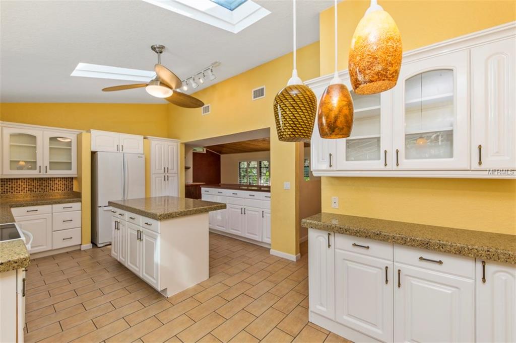 1237 SEA PLUME WAY, SARASOTA, Florida 34242, 4 Bedrooms Bedrooms, 9 Rooms Rooms,3 BathroomsBathrooms,Residential,For sale,SEA PLUME,A4207945