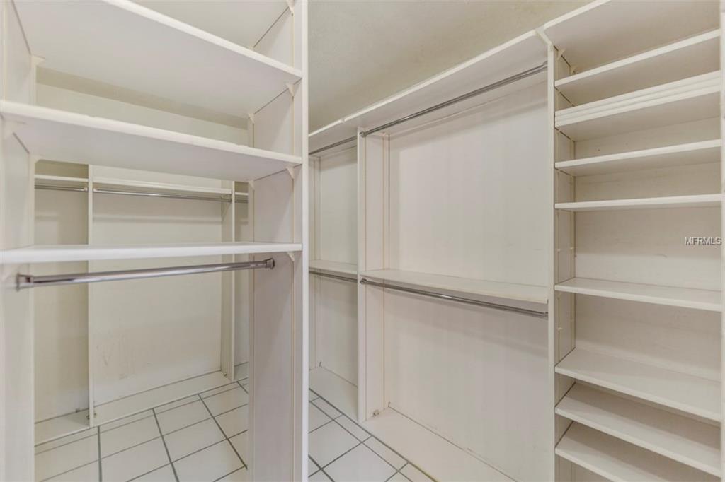 1237 SEA PLUME WAY, SARASOTA, Florida 34242, 4 Bedrooms Bedrooms, 9 Rooms Rooms,3 BathroomsBathrooms,Residential,For sale,SEA PLUME,A4207945