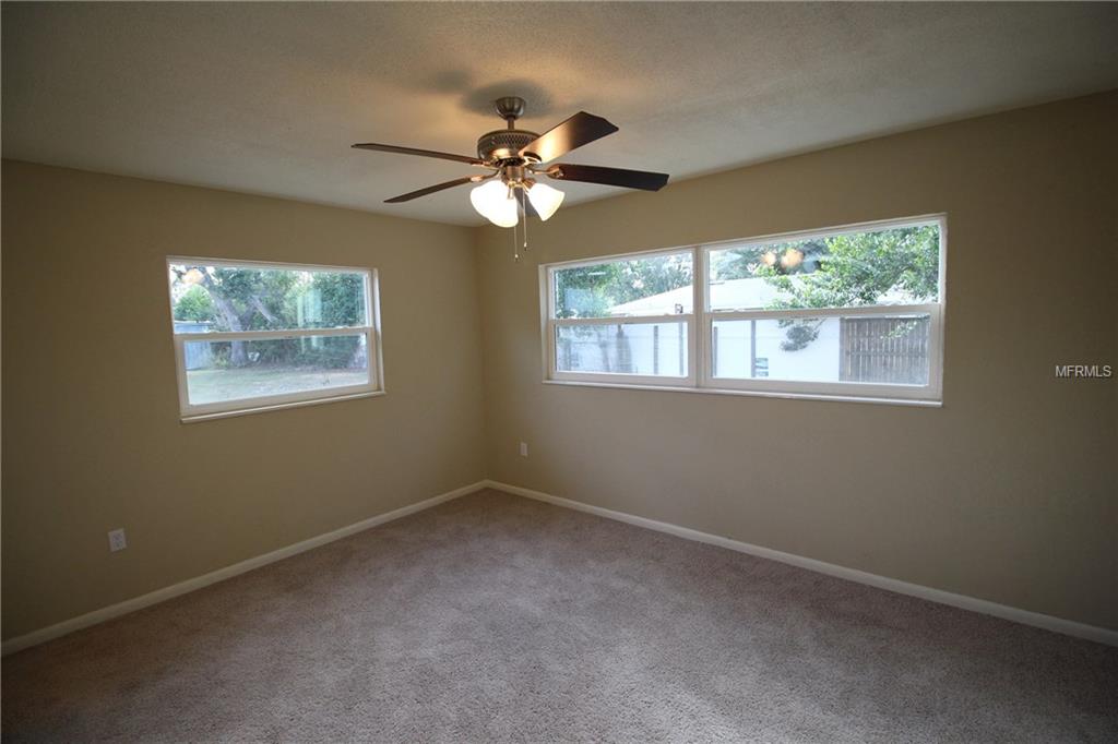 2307 9TH STREET NE, WINTER HAVEN, Florida 33881, 4 Bedrooms Bedrooms, 4 Rooms Rooms,2 BathroomsBathrooms,Residential,For sale,9TH,G4852532