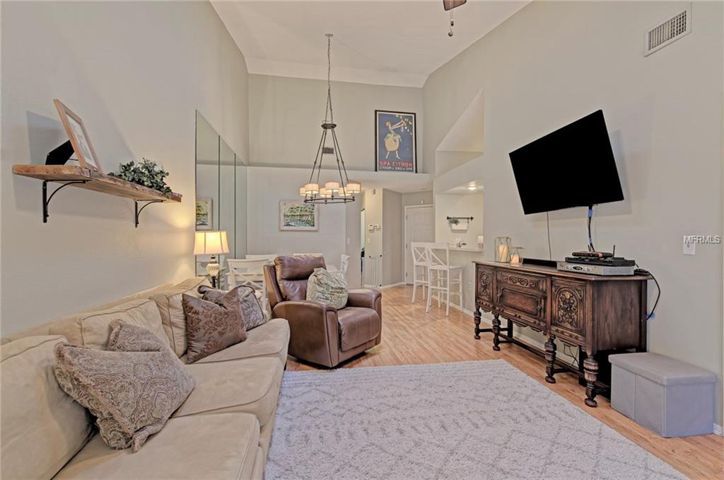 5711 MONTE ROSSO ROAD, SARASOTA, Florida 34243, 2 Bedrooms Bedrooms, 4 Rooms Rooms,2 BathroomsBathrooms,Residential,For sale,MONTE ROSSO,A4209503