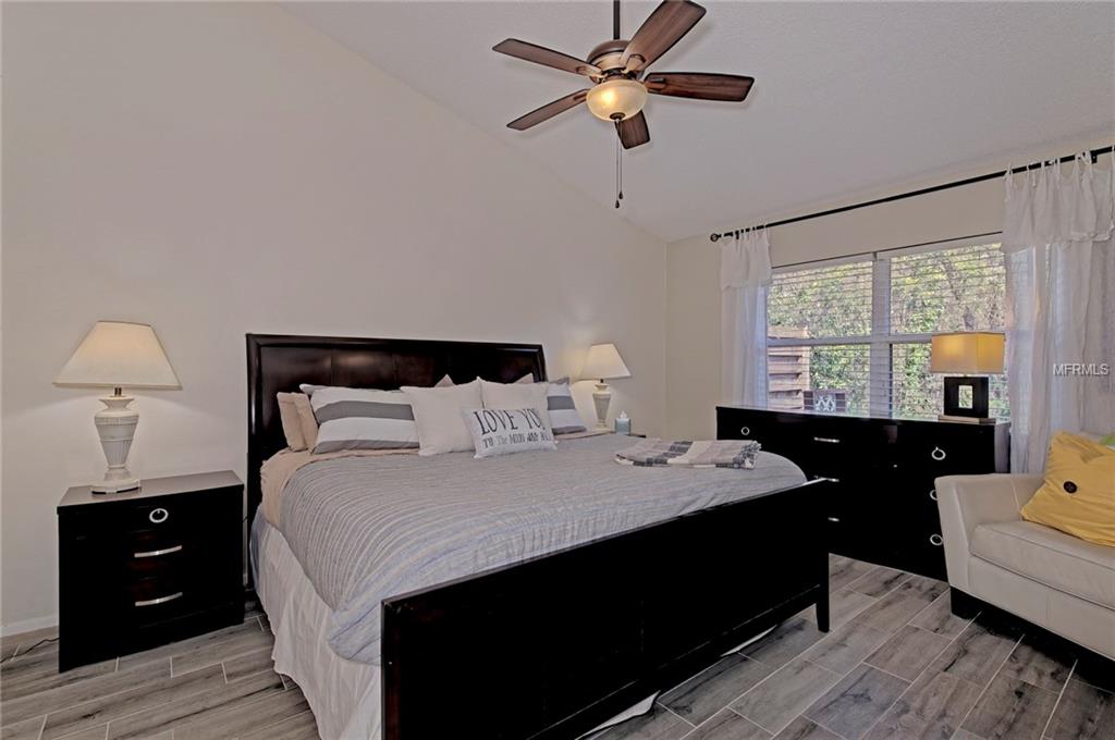 5711 MONTE ROSSO ROAD, SARASOTA, Florida 34243, 2 Bedrooms Bedrooms, 4 Rooms Rooms,2 BathroomsBathrooms,Residential,For sale,MONTE ROSSO,A4209503