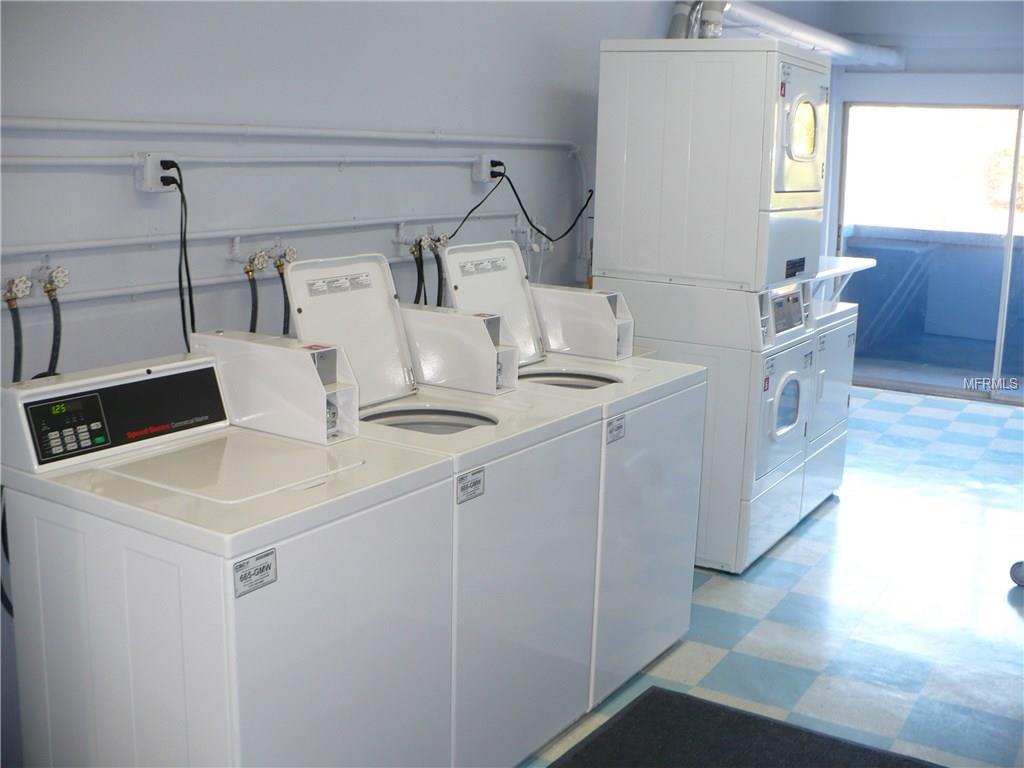 350 79TH AVENUE N, ST PETERSBURG, Florida 33702, 1 Bedroom Bedrooms, 4 Rooms Rooms,1 BathroomBathrooms,Residential,For sale,79TH,U7847199