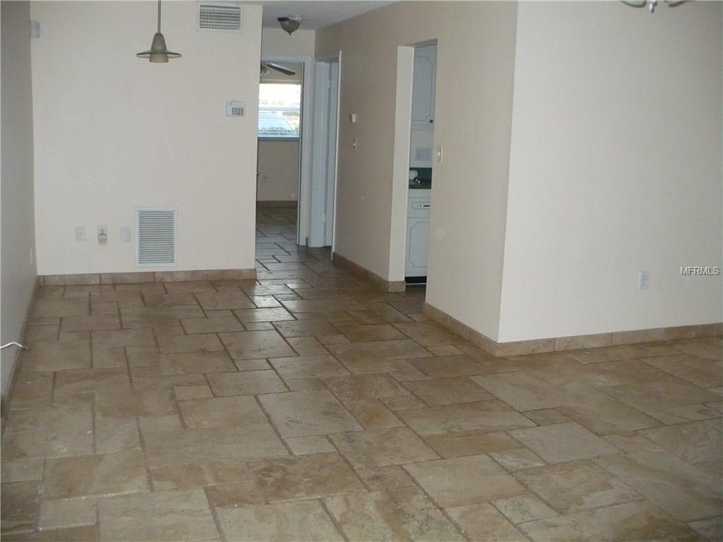 350 79TH AVENUE N, ST PETERSBURG, Florida 33702, 1 Bedroom Bedrooms, 4 Rooms Rooms,1 BathroomBathrooms,Residential,For sale,79TH,U7847199