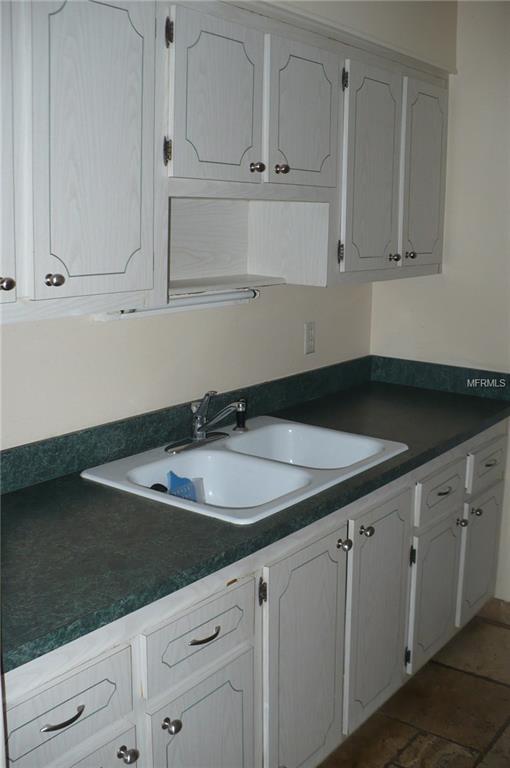 350 79TH AVENUE N, ST PETERSBURG, Florida 33702, 1 Bedroom Bedrooms, 4 Rooms Rooms,1 BathroomBathrooms,Residential,For sale,79TH,U7847199