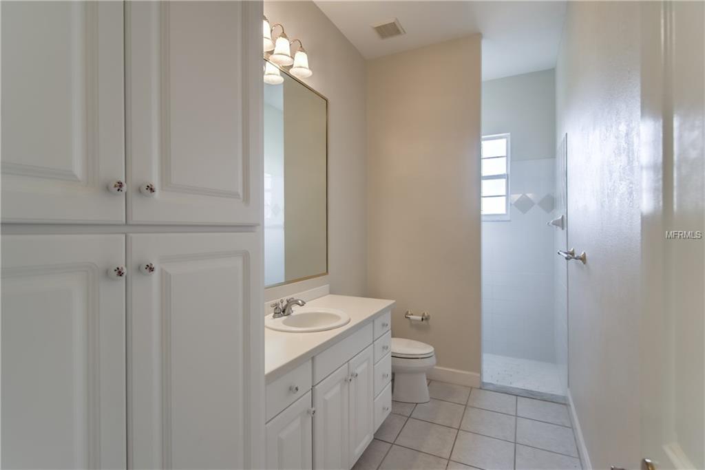 2702 PRESTWICK DRIVE, LAKELAND, Florida 33803, 2 Bedrooms Bedrooms, 6 Rooms Rooms,2 BathroomsBathrooms,Residential,For sale,PRESTWICK,L4725497