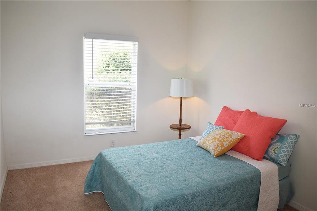 12340 HOLLYBUSH TERRACE, LAKEWOOD RANCH, Florida 34202, 3 Bedrooms Bedrooms, 7 Rooms Rooms,2 BathroomsBathrooms,Residential,For sale,HOLLYBUSH,A4209904