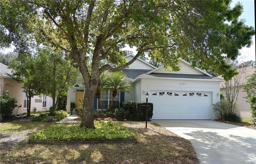 12340 HOLLYBUSH TERRACE, LAKEWOOD RANCH, Florida 34202, 3 Bedrooms Bedrooms, 7 Rooms Rooms,2 BathroomsBathrooms,Residential,For sale,HOLLYBUSH,A4209904