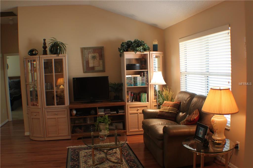 421 ALDAMA AVENUE, THE VILLAGES, Florida 32159, 3 Bedrooms Bedrooms, 6 Rooms Rooms,2 BathroomsBathrooms,Residential,For sale,ALDAMA,G4852780