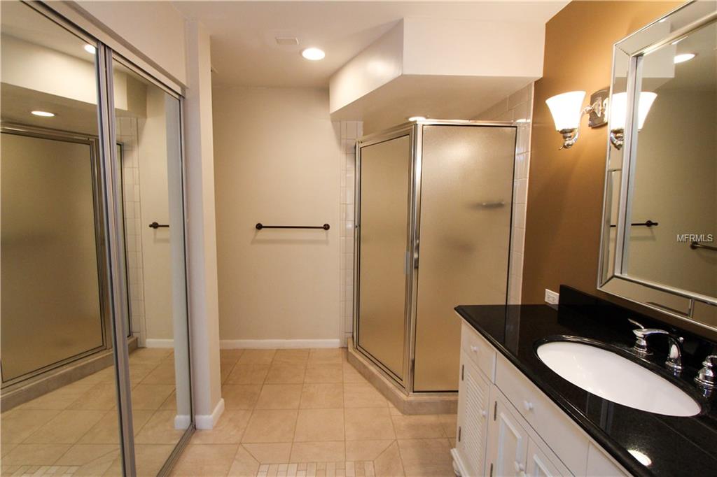 3024 LANDMARK BOULEVARD, PALM HARBOR, Florida 34684, 3 Bedrooms Bedrooms, 8 Rooms Rooms,2 BathroomsBathrooms,Residential,For sale,LANDMARK,U7847550