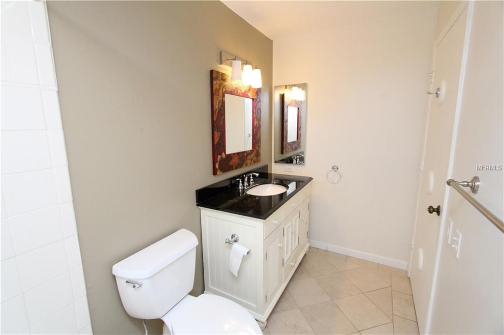 3024 LANDMARK BOULEVARD, PALM HARBOR, Florida 34684, 3 Bedrooms Bedrooms, 8 Rooms Rooms,2 BathroomsBathrooms,Residential,For sale,LANDMARK,U7847550