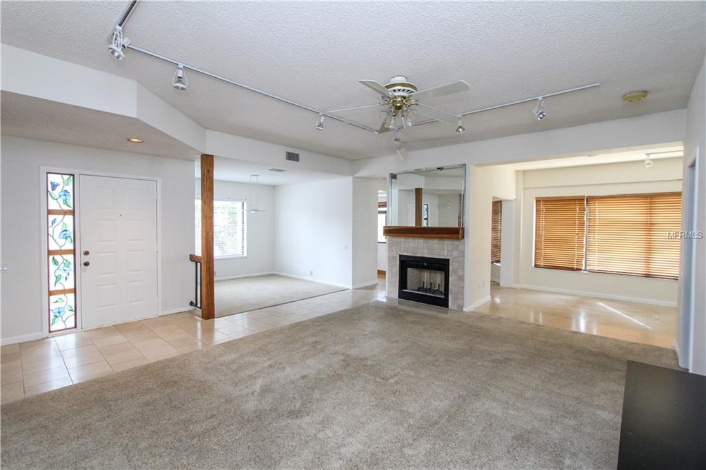 3024 LANDMARK BOULEVARD, PALM HARBOR, Florida 34684, 3 Bedrooms Bedrooms, 8 Rooms Rooms,2 BathroomsBathrooms,Residential,For sale,LANDMARK,U7847550