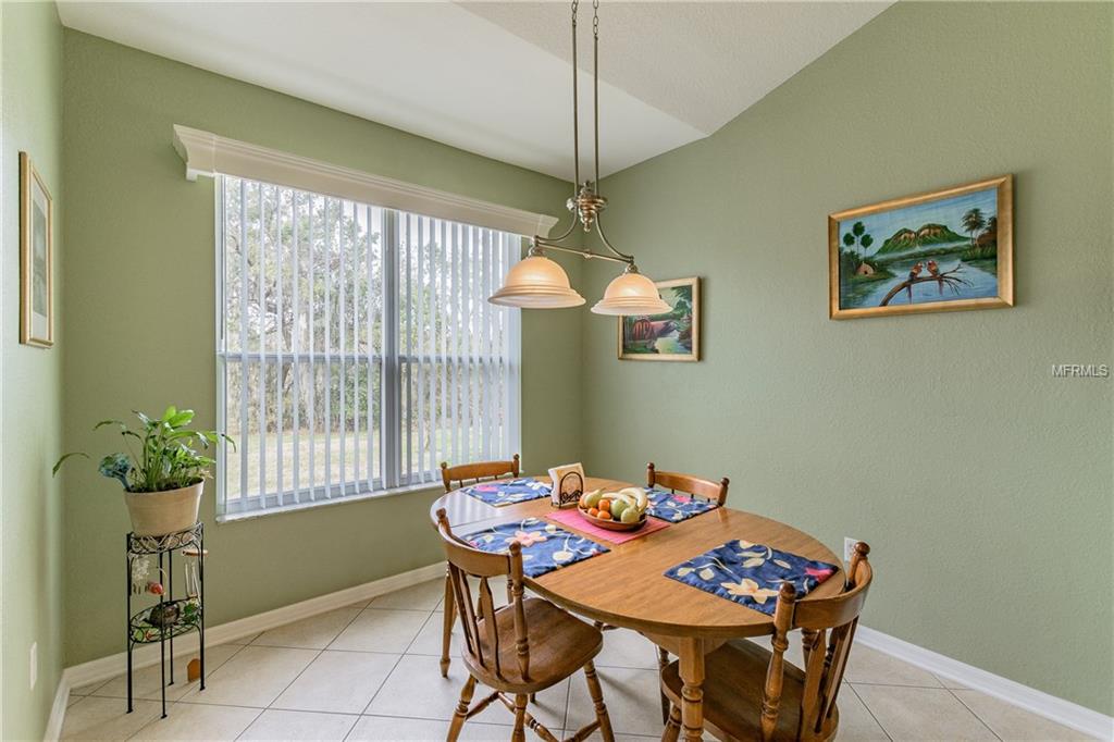 5373 OXFORD MANOR CIRCLE, LAKELAND, Florida 33810, 4 Bedrooms Bedrooms, 7 Rooms Rooms,2 BathroomsBathrooms,Residential,For sale,OXFORD MANOR,T2928597