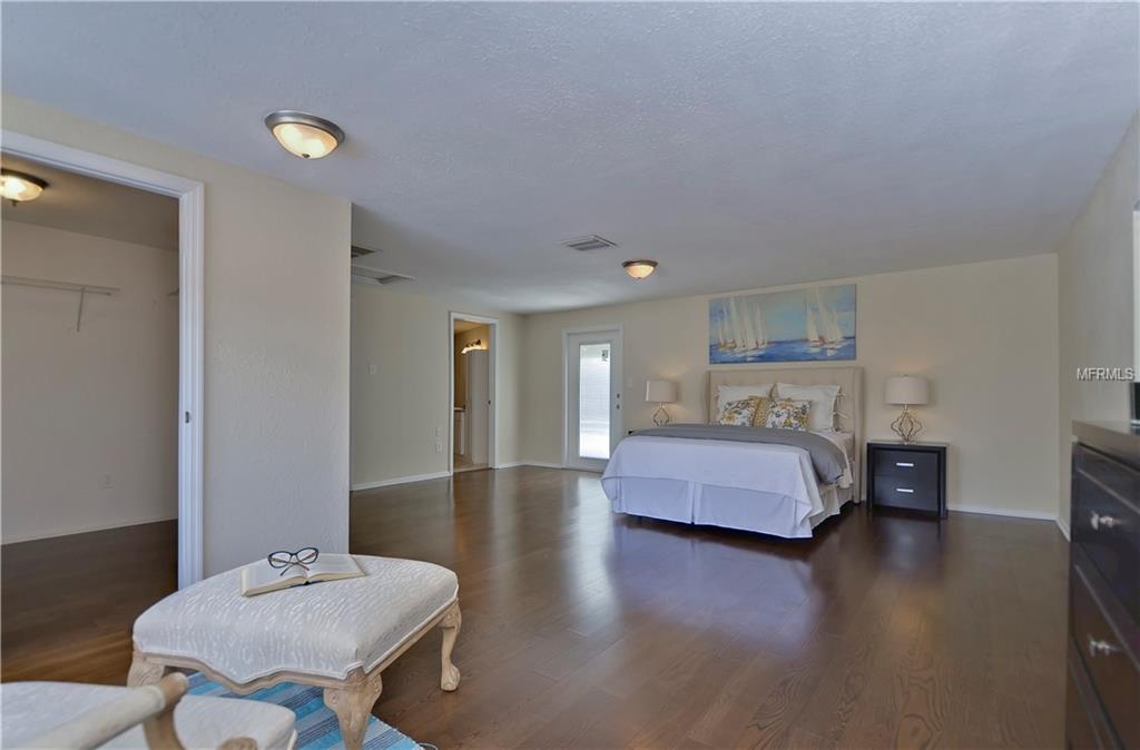 13512 LITTLE LAKE PLACE, TAMPA, Florida 33613, 4 Bedrooms Bedrooms, 5 Rooms Rooms,3 BathroomsBathrooms,Residential,For sale,LITTLE LAKE,T2890180