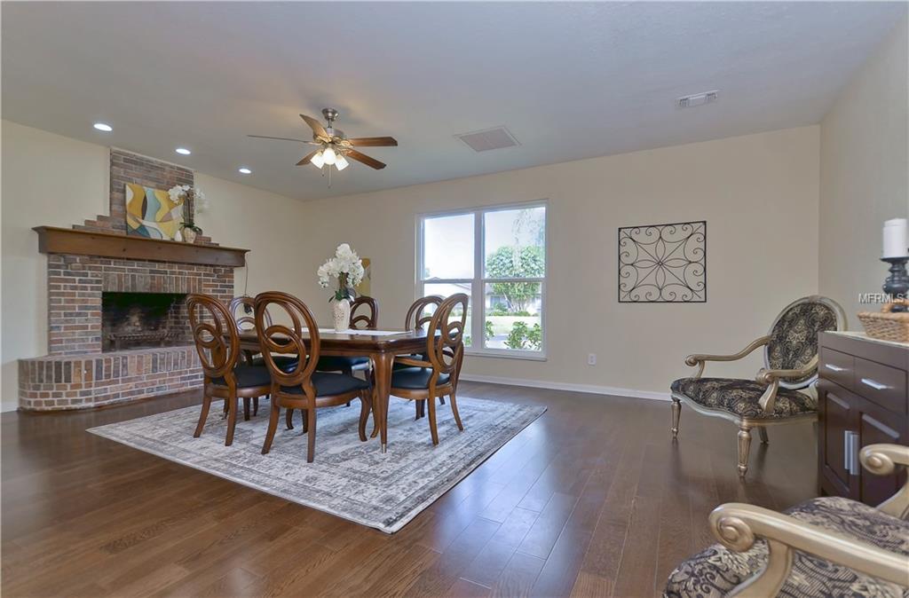 13512 LITTLE LAKE PLACE, TAMPA, Florida 33613, 4 Bedrooms Bedrooms, 5 Rooms Rooms,3 BathroomsBathrooms,Residential,For sale,LITTLE LAKE,T2890180