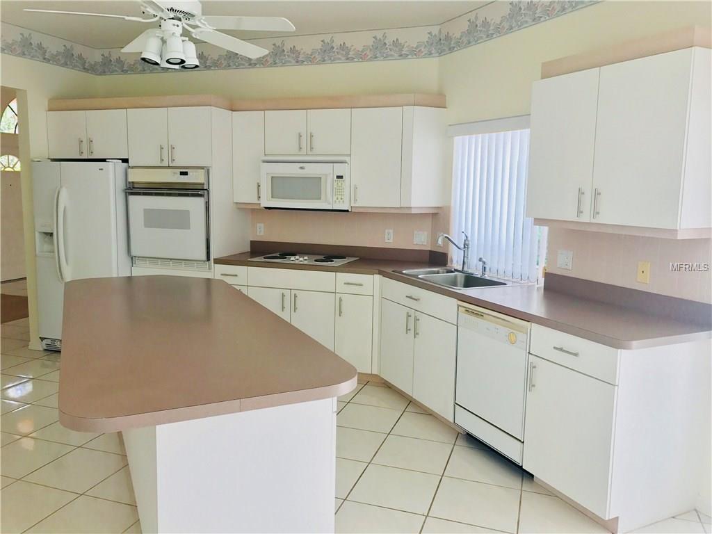 1578 VERMEER DRIVE, NOKOMIS, Florida 34275, 3 Bedrooms Bedrooms, 8 Rooms Rooms,2 BathroomsBathrooms,Residential,For sale,VERMEER,A4199422