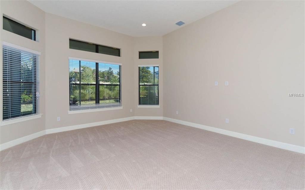 5372 GREENBROOK DRIVE, SARASOTA, Florida 34238, 3 Bedrooms Bedrooms, 9 Rooms Rooms,3 BathroomsBathrooms,Residential,For sale,GREENBROOK,A4207950