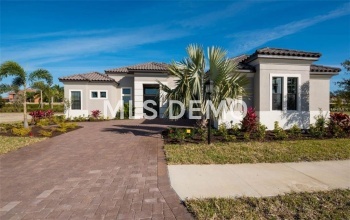 5372 GREENBROOK DRIVE, SARASOTA, Florida 34238, 3 Bedrooms Bedrooms, 9 Rooms Rooms,3 BathroomsBathrooms,Residential,For sale,GREENBROOK,A4207950