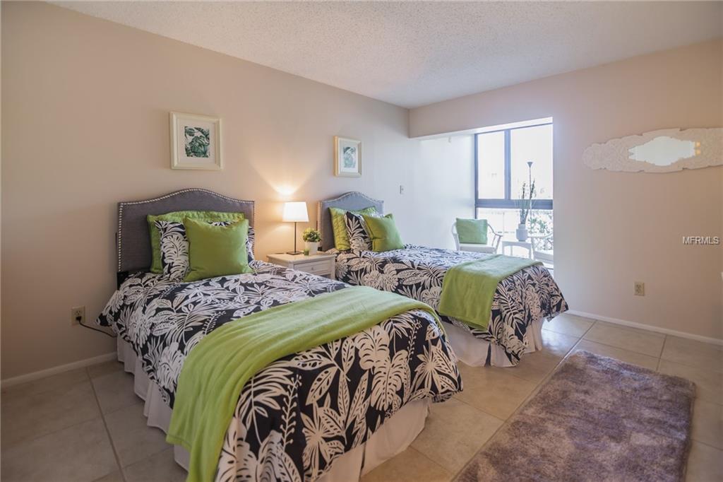 5655 GULF OF MEXICO DRIVE, LONGBOAT KEY, Florida 34228, 2 Bedrooms Bedrooms, 6 Rooms Rooms,2 BathroomsBathrooms,Residential,For sale,GULF OF MEXICO,U7845871