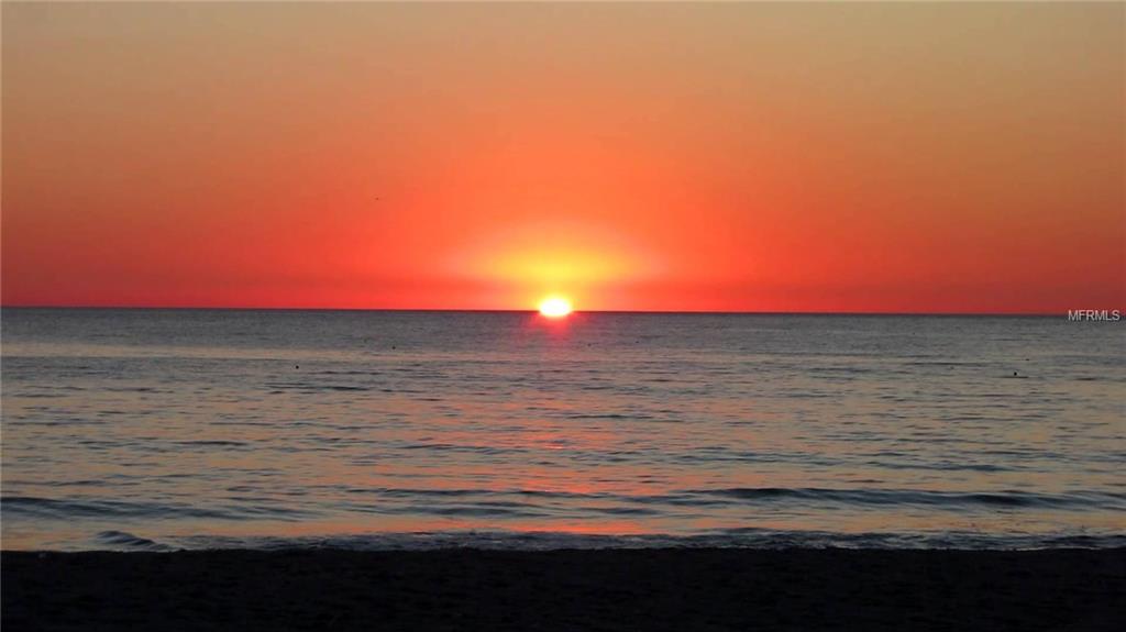 5655 GULF OF MEXICO DRIVE, LONGBOAT KEY, Florida 34228, 2 Bedrooms Bedrooms, 6 Rooms Rooms,2 BathroomsBathrooms,Residential,For sale,GULF OF MEXICO,U7845871