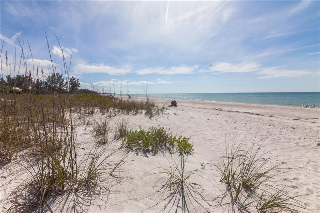 5655 GULF OF MEXICO DRIVE, LONGBOAT KEY, Florida 34228, 2 Bedrooms Bedrooms, 6 Rooms Rooms,2 BathroomsBathrooms,Residential,For sale,GULF OF MEXICO,U7845871