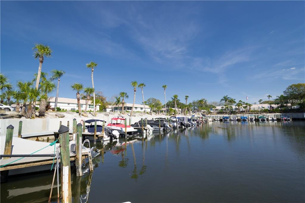 2332 CANALBLUFF PLACE, SARASOTA, Florida 34231, 2 Bedrooms Bedrooms, 3 Rooms Rooms,2 BathroomsBathrooms,Residential,For sale,CANALBLUFF,A4208711