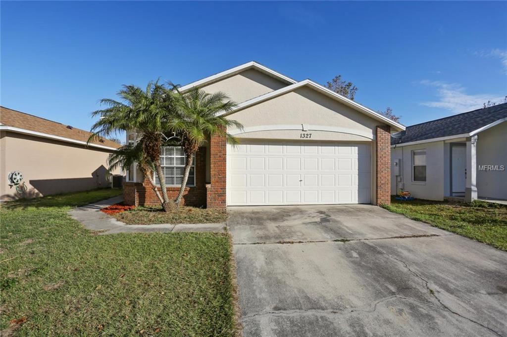 1327 DANIELS COVE DRIVE, WINTER GARDEN, Florida 34787, 3 Bedrooms Bedrooms, 6 Rooms Rooms,2 BathroomsBathrooms,Residential,For sale,DANIELS COVE,O5561251