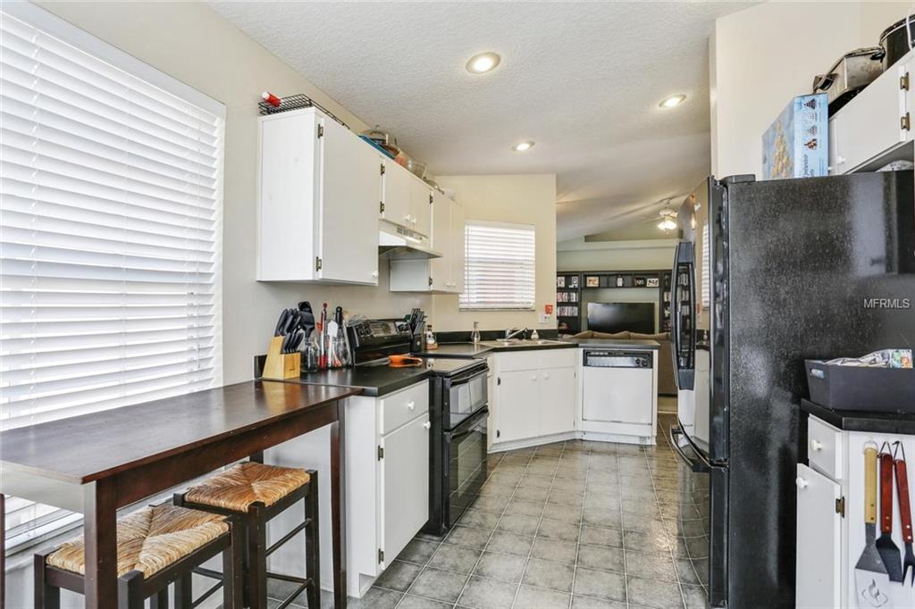 1327 DANIELS COVE DRIVE, WINTER GARDEN, Florida 34787, 3 Bedrooms Bedrooms, 6 Rooms Rooms,2 BathroomsBathrooms,Residential,For sale,DANIELS COVE,O5561251