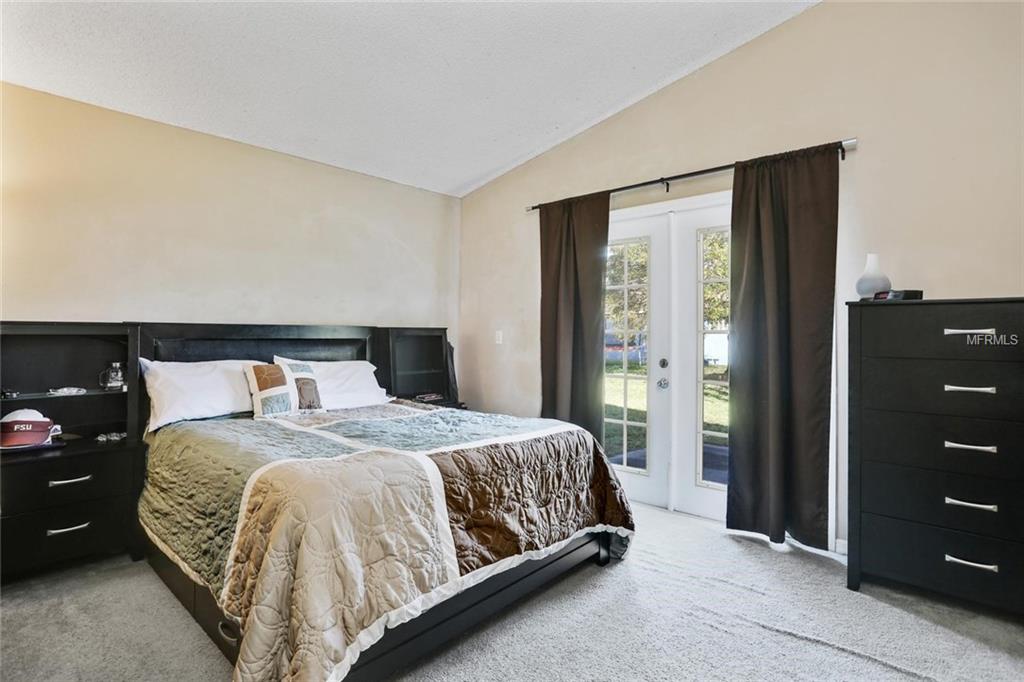 1327 DANIELS COVE DRIVE, WINTER GARDEN, Florida 34787, 3 Bedrooms Bedrooms, 6 Rooms Rooms,2 BathroomsBathrooms,Residential,For sale,DANIELS COVE,O5561251