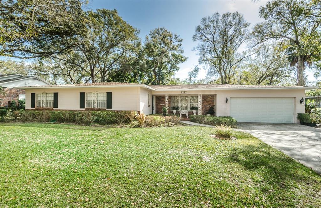 4212 W DALE AVENUE, TAMPA, Florida 33609, 3 Bedrooms Bedrooms, 8 Rooms Rooms,2 BathroomsBathrooms,Residential,For sale,DALE,T2928078